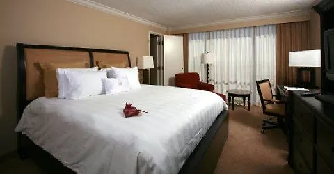 Crowne Plaza Pensacola Grand Hotell