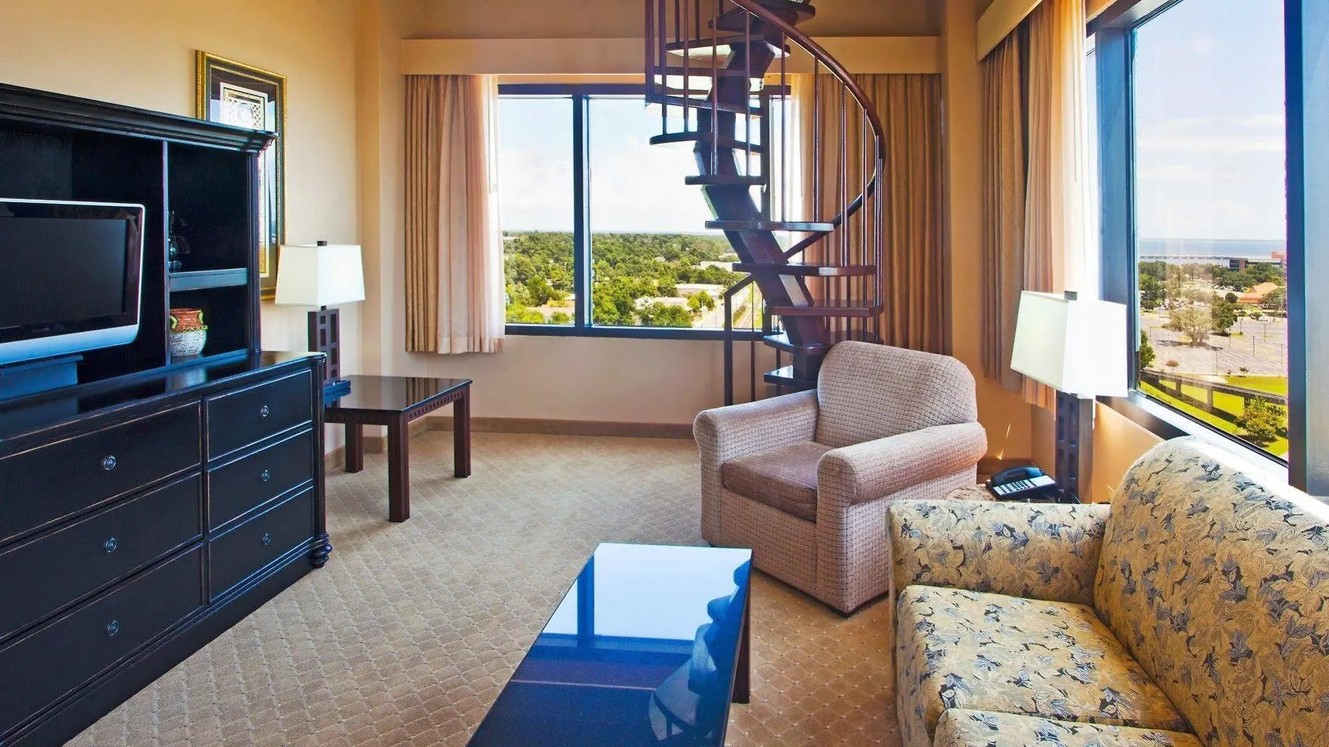****  Crowne Plaza Pensacola Grand Hotell USA